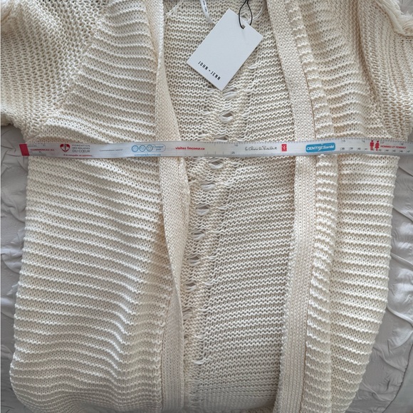 John and Jenn cardigan - Picture 7 of 7